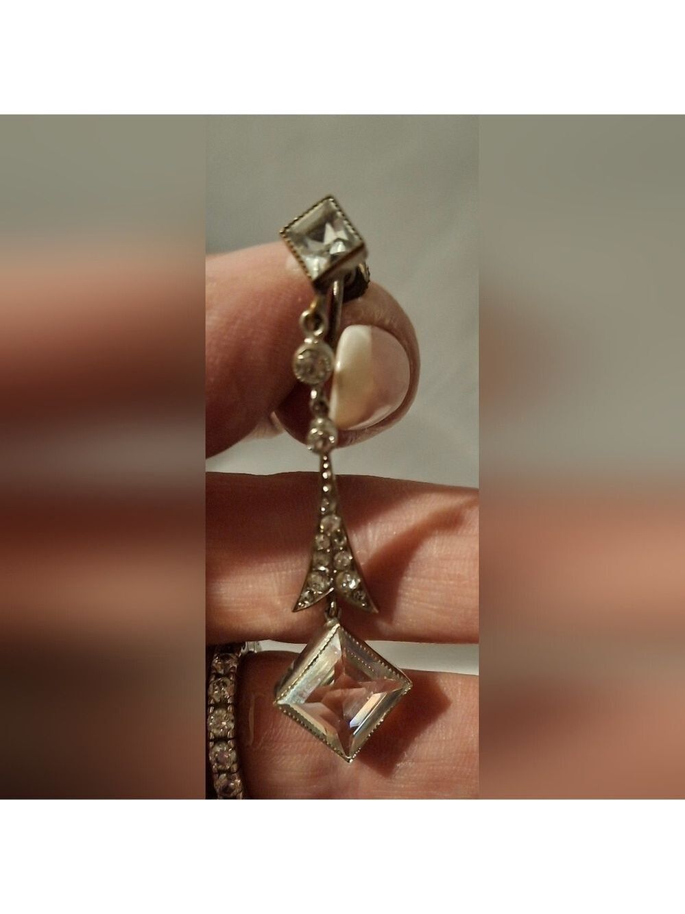 Art Deco Faceted Czech Glass Silver Drop Screwback Earrings Vintage - Picture 9 of 13